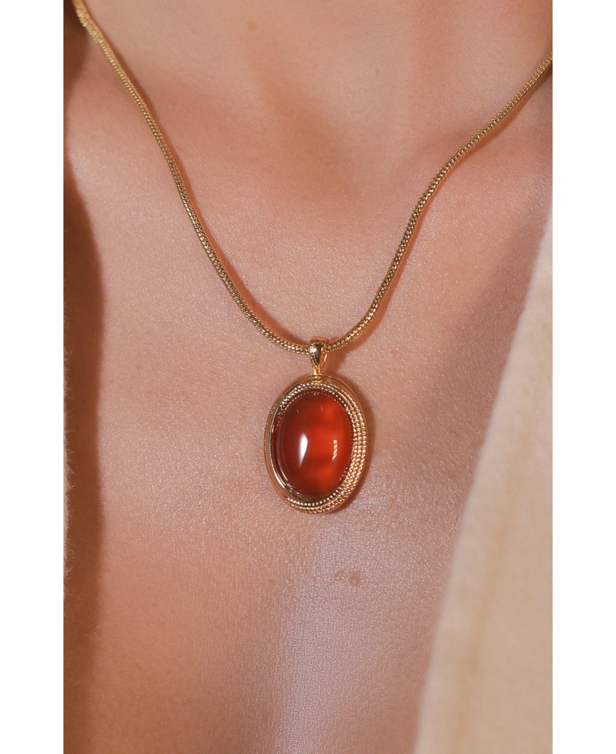 Retro Chic Babylon Necklace