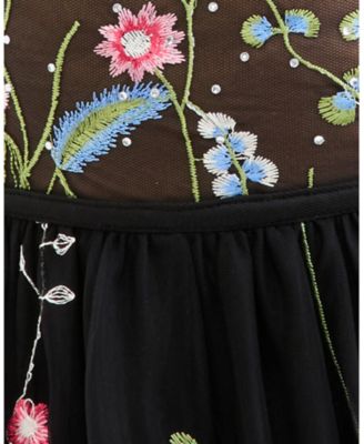 Juniors' Floral Embroidered Mesh Gown