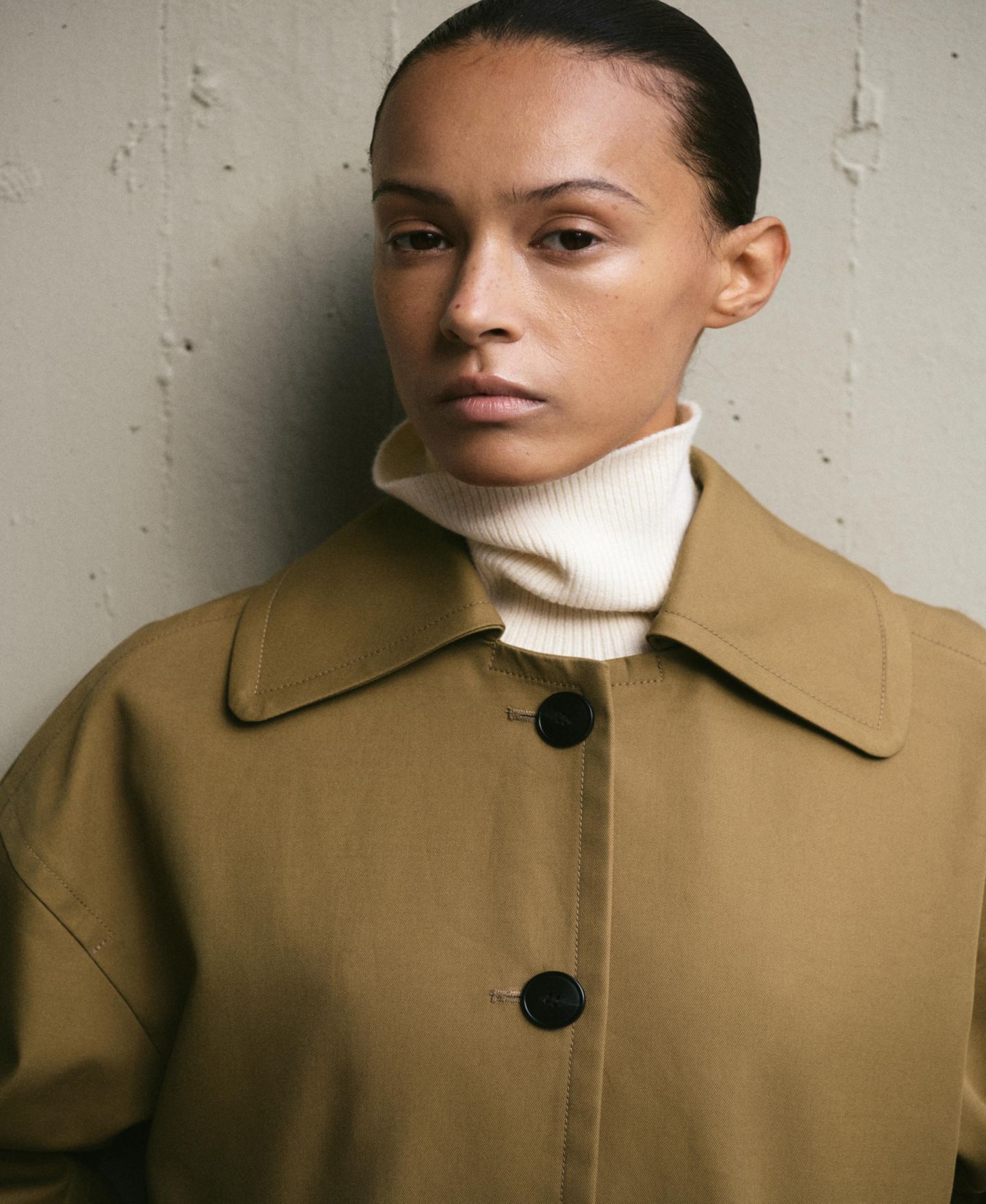 Женское пальто Mango Faux Leather Effect Trench, цвет: Средний коричневый — фото 2