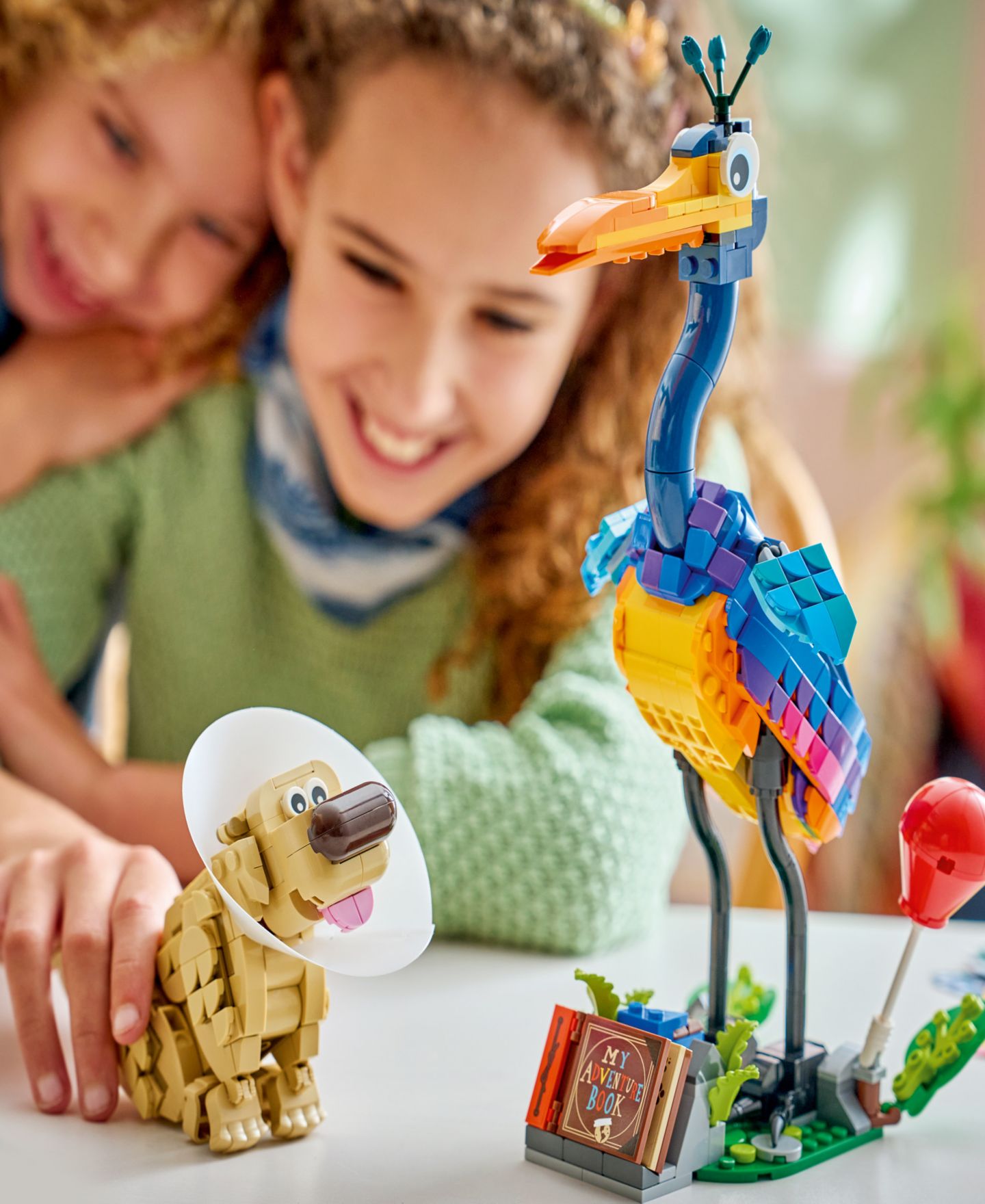 Детские конструкторы LEGO® Disney and Pixar Kevin Dug Toy 43290, 628 Pieces — фото 4