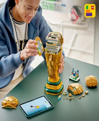 Editions FIFA World Cup Official Trophy Building Set, 43020