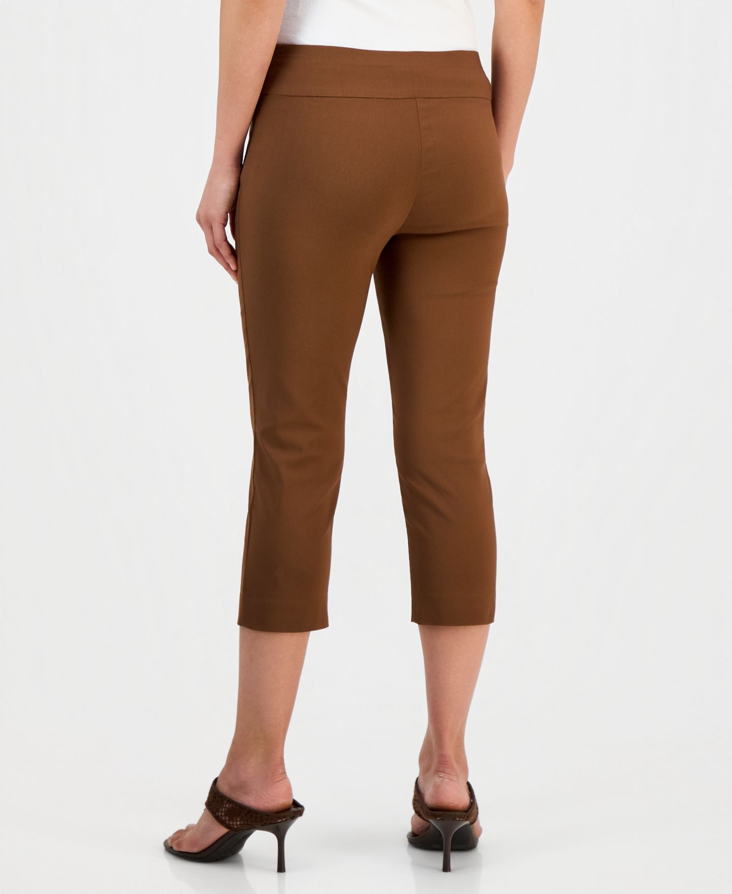 Женские брюки I.N.C. International Concepts Petite Tummy-Control Pull-On Capri, цвет: Коричневый — фото 3