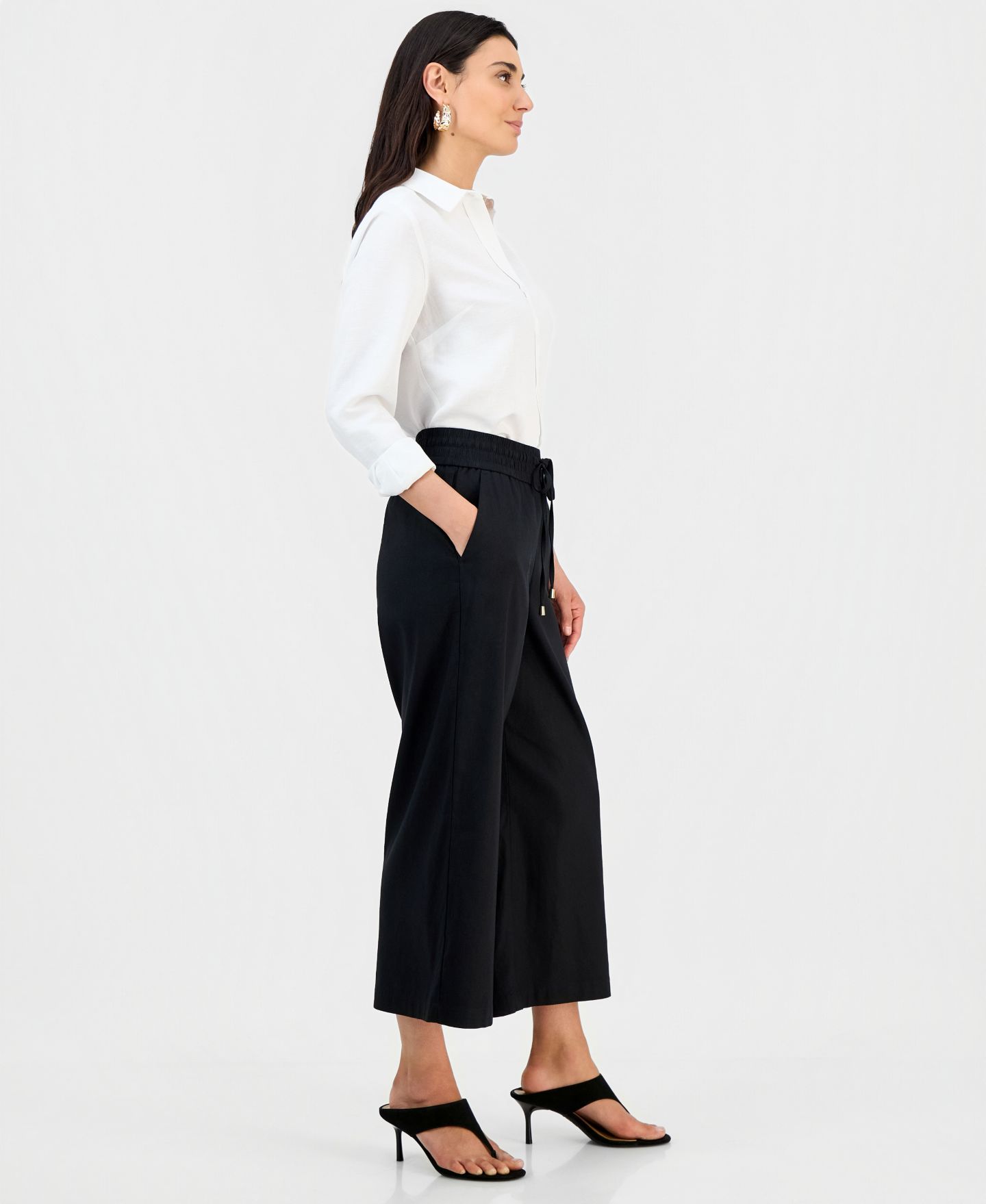 Женские брюки I.N.C. International Concepts Petite Cropped Linen Wide-Leg, цвет: Глубокий чёрный — фото 4