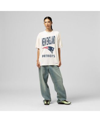 Women's Cream New England Patriots Logo Rise Boyfriend T-Shirt