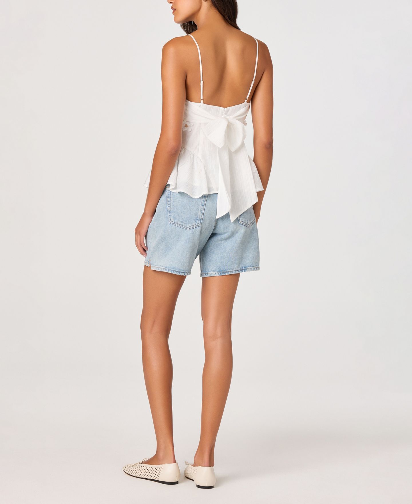 Женский топ ASTR the Label Sleeveless Tie-Back, цвет: Белый — фото 4