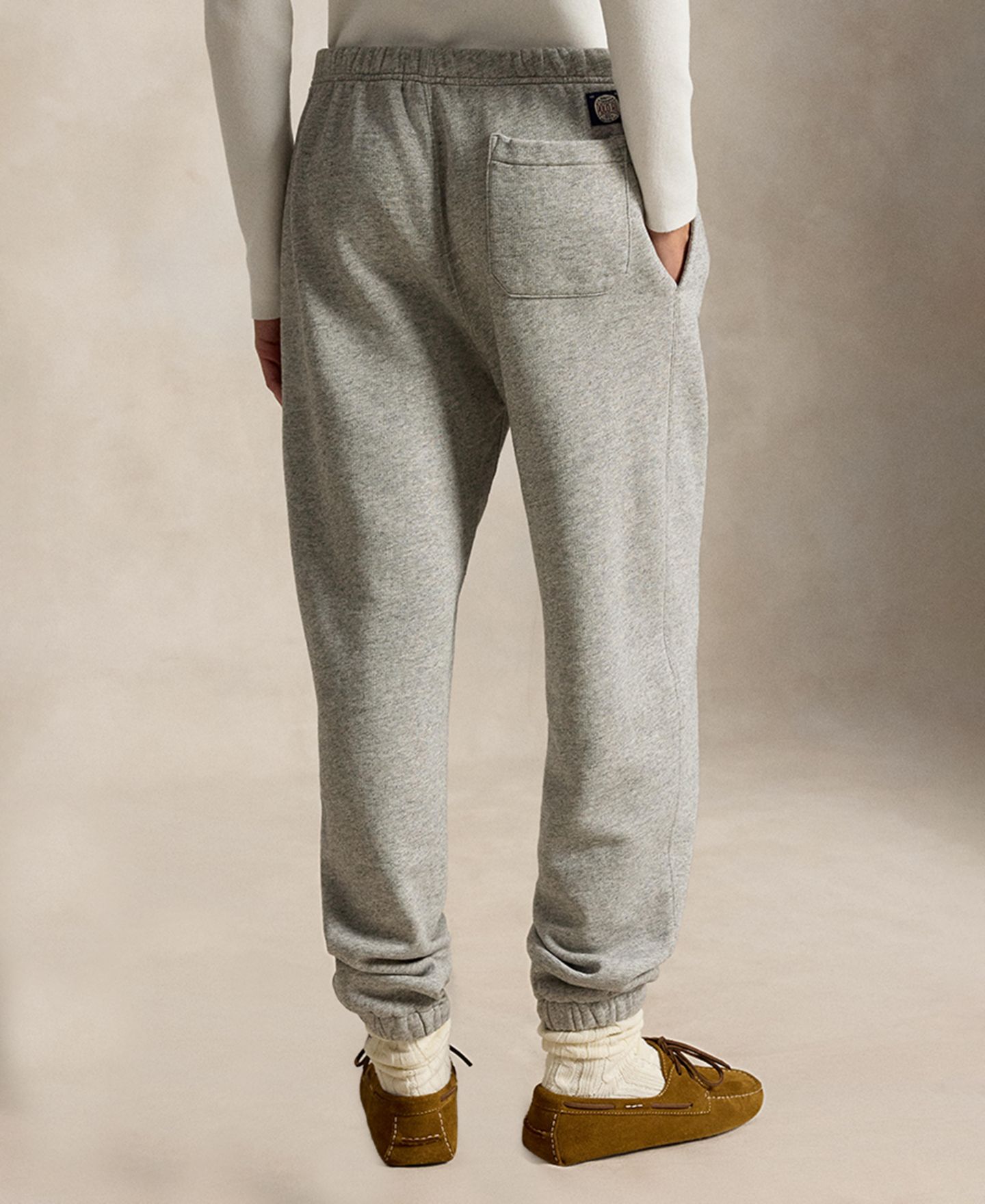 Мужские брюки Polo Ralph Lauren Logo Patch Sweatpants, цвет: Меланжевый — фото 7