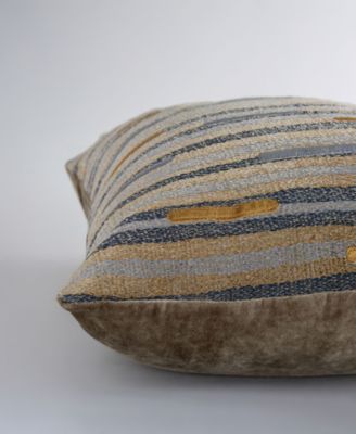 Beth Velvet Decorative Pillow, 22" x 22"