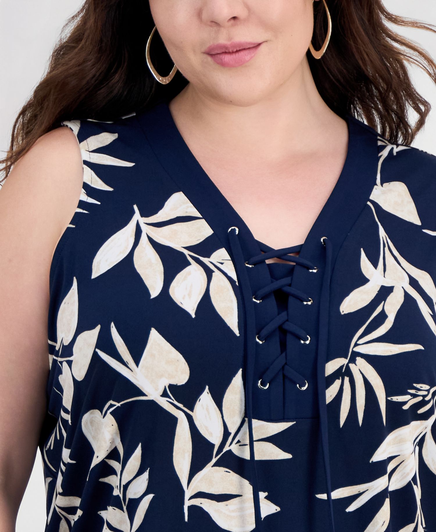 Petite Printed Lace-Up Sleeveless Top