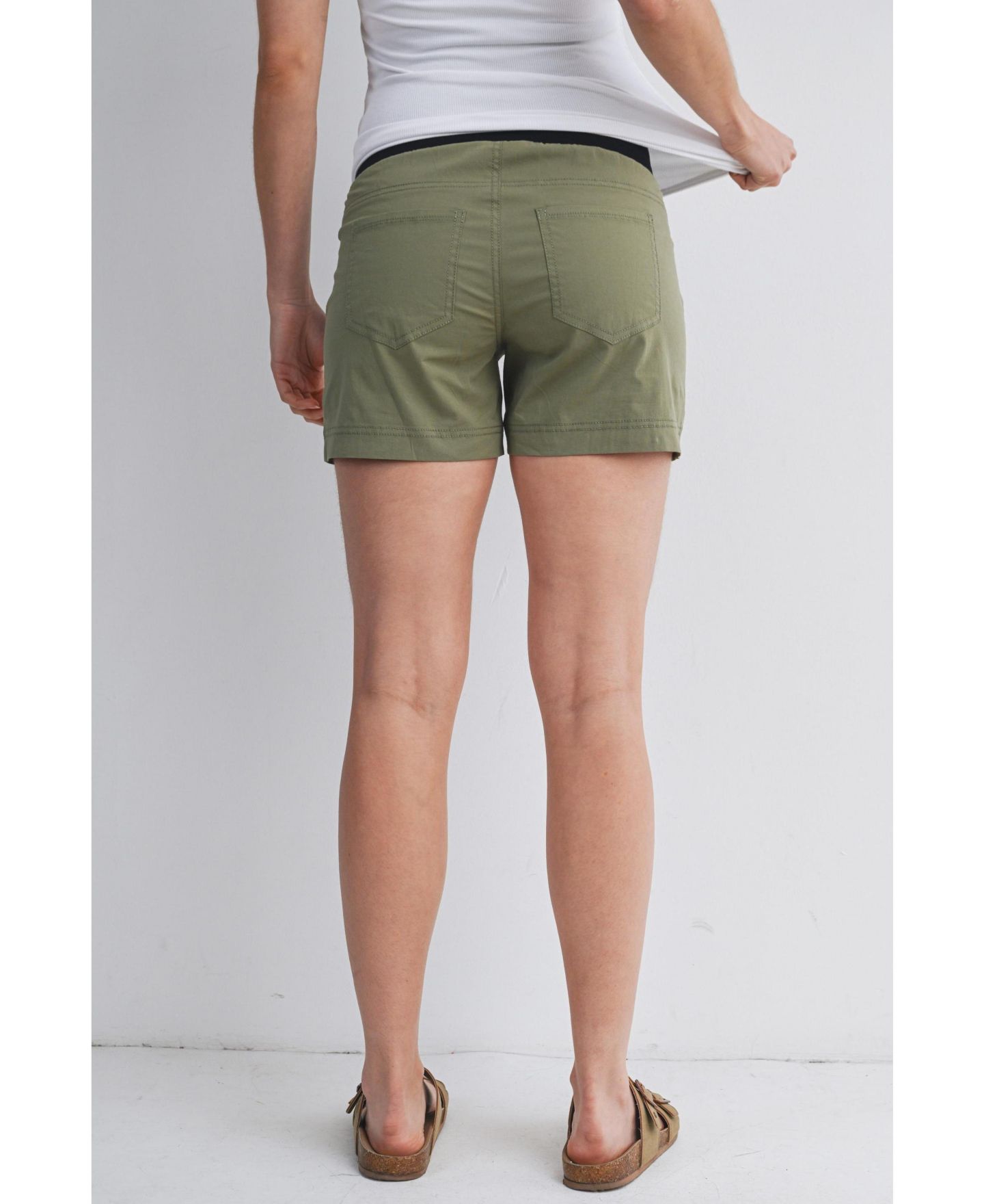 Женские шорты Hello Miz Maternity Over-the-Belly Pull-On Shorts with Pockets, цвет: Оливковый — фото 3