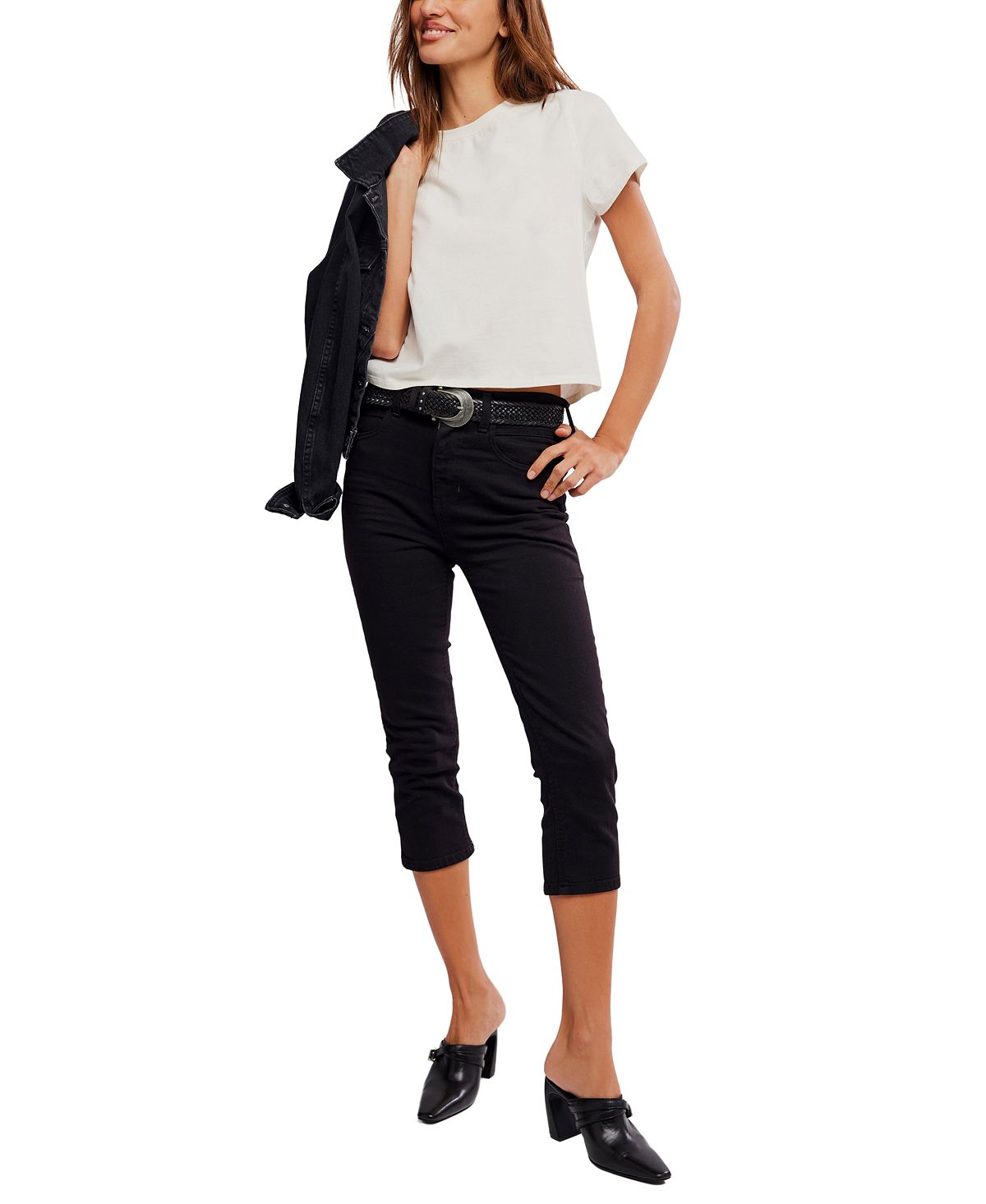 Free People Women's Slim-Fit Cropped Jeans view 8 — MAYCSS fashion products