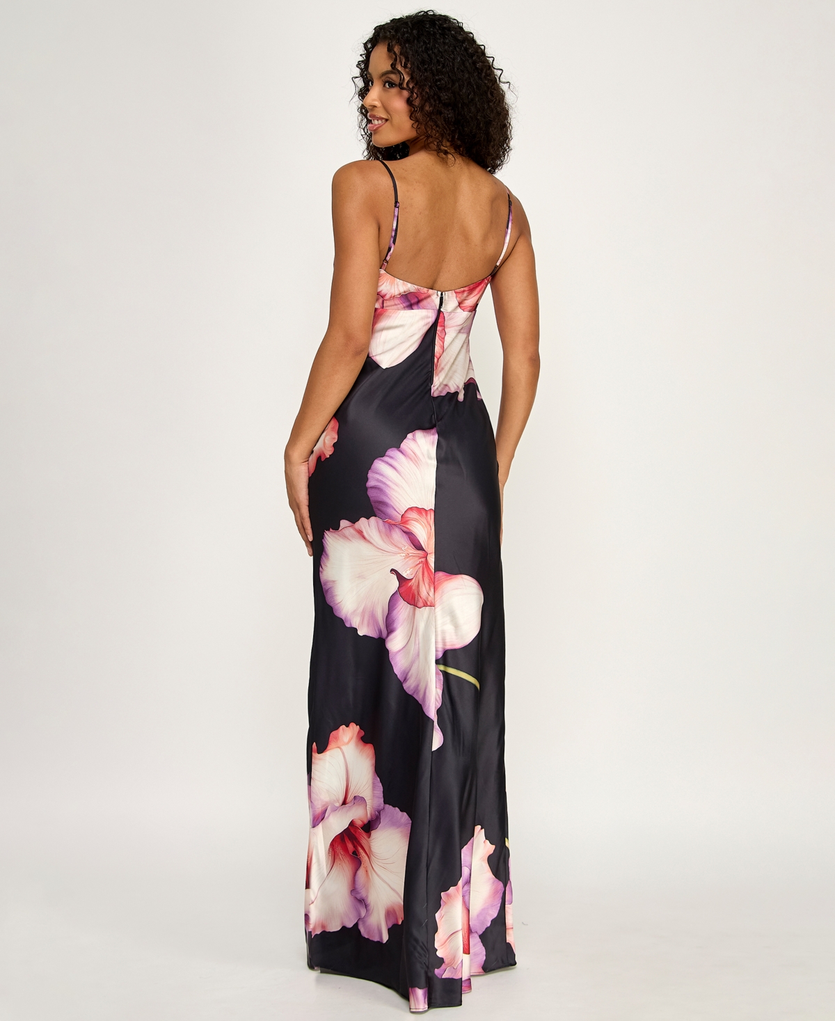 Seni & Cade Women's Large Floral Printed V-Neck Slip Dress