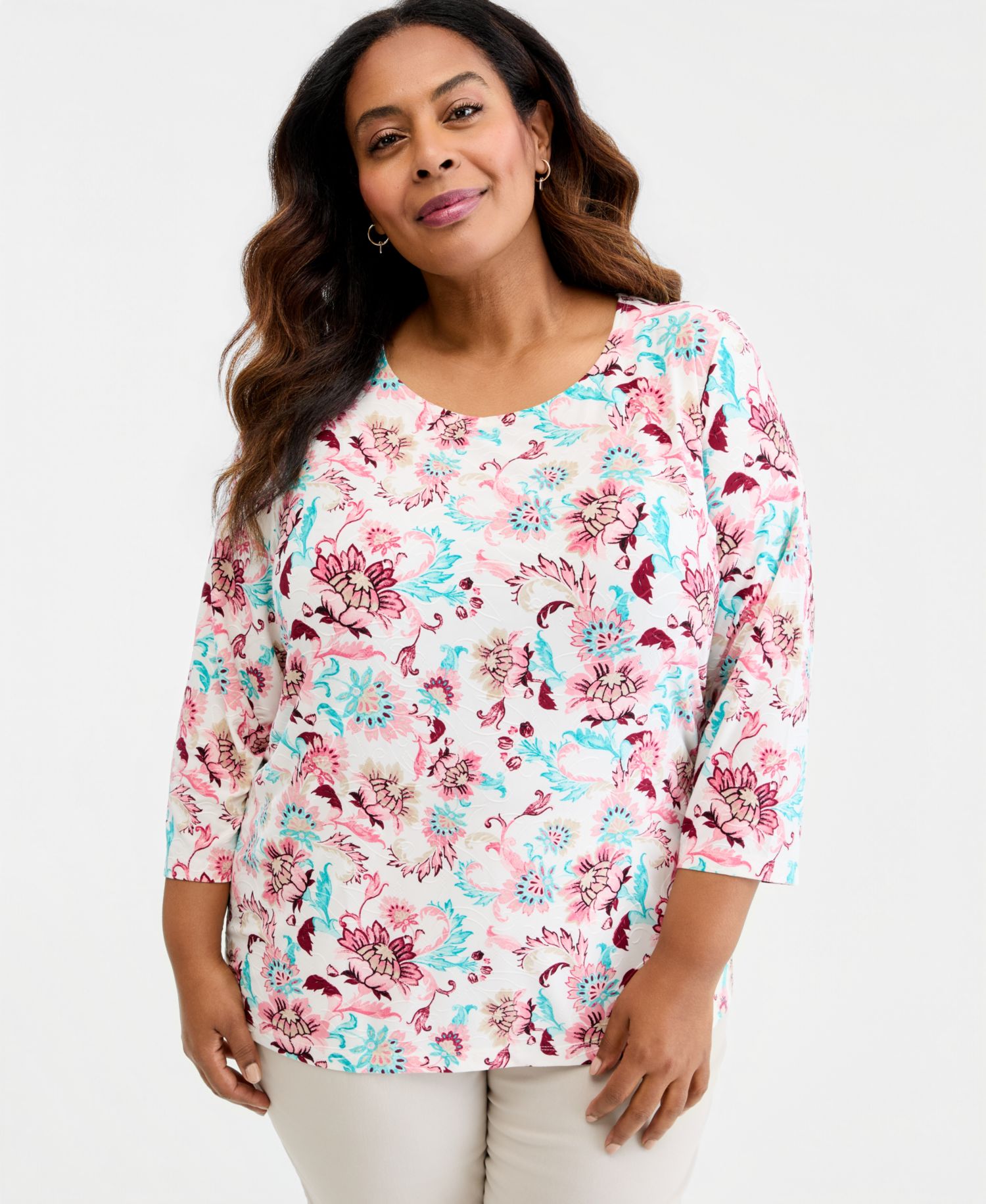Plus Size Bold Floral Scroll 3/4-Sleeve Jacquard Top