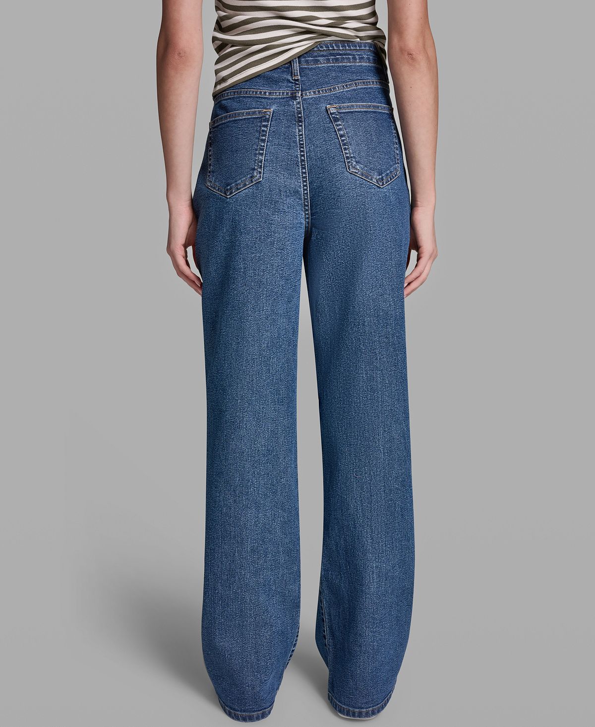 BCBG Women's Mid-Rise Wide-Leg Jeans view 4 — MAYCSS fashion products
