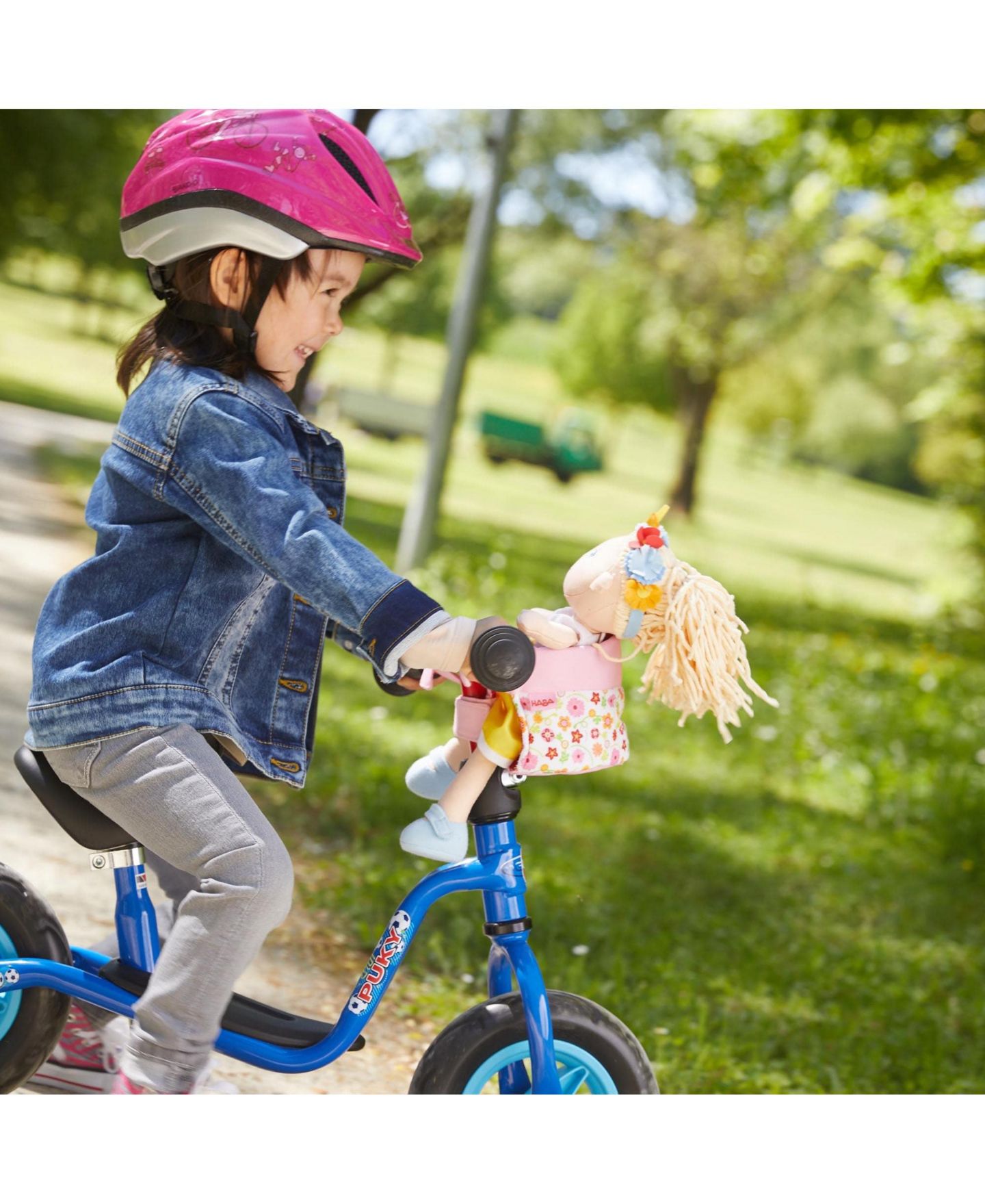 Детская кукла Haba Flower Meadow Doll Bike and Sled Seat, Ages 12-24 Months — фото 3