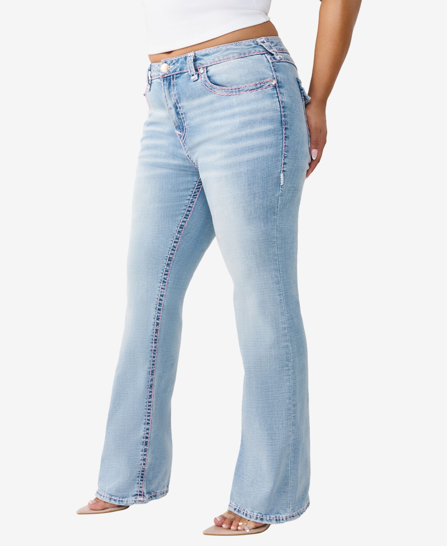 Женские джинсы True Religion Plus Size Becca Mid-Rise Bootcut Super T-Flap, цвет: Шампань сияющий — фото 2