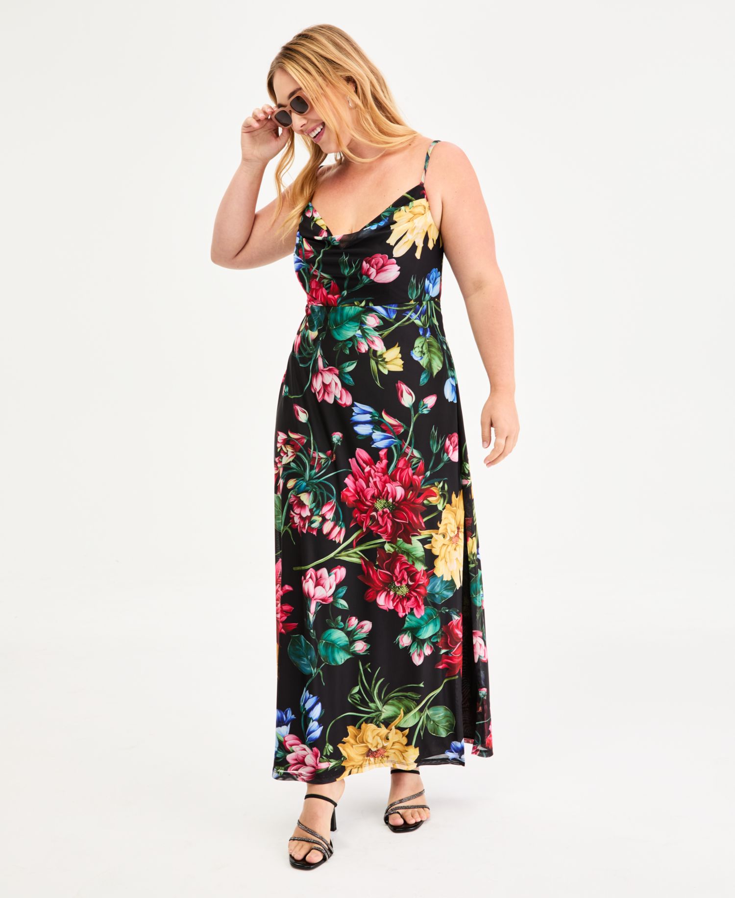 Trendy Plus Size Floral Print Cowlneck Maxi Dress
