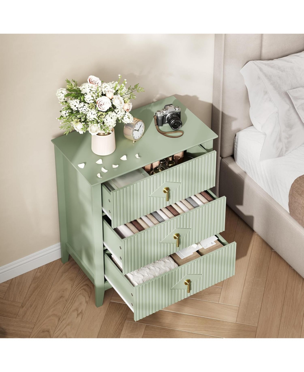 gaomon 27.5" Wide Fluted Dresser