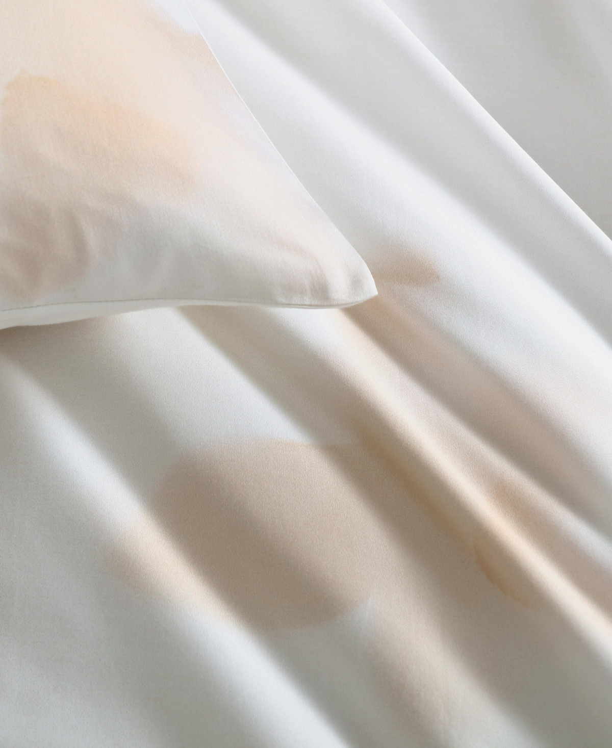 Calvin Klein Liquid Floral Soft 3-Pc. Comforter Set