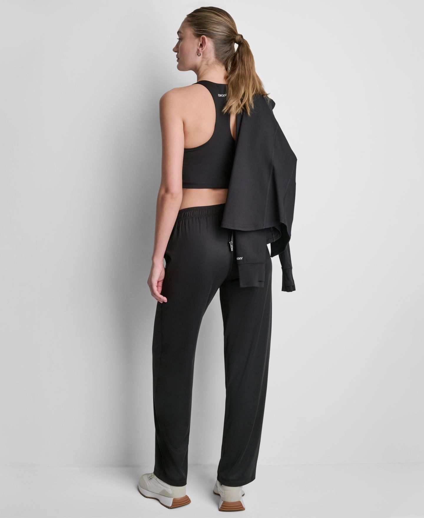 Женские брюки DKNY Sport Balance Compression Mid-Rise Straight Leg, цвет: Чёрный — фото 6