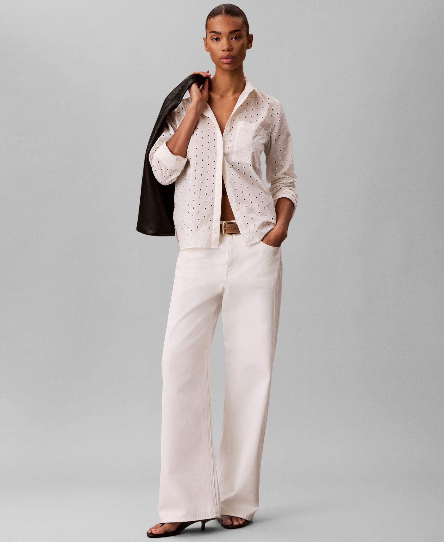 Women's Long-Sleeve Classic-Fit Collared Shirt