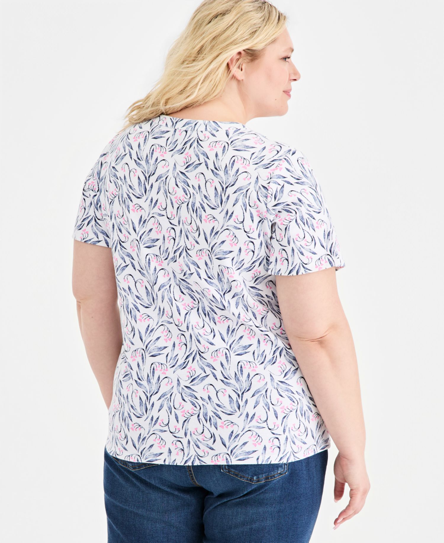 Plus Size Printed Short-Sleeve Split-Neck Top