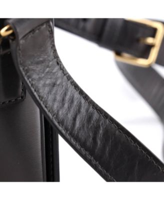 Medium Triomphe Shoulder Bag Smooth Calfskin