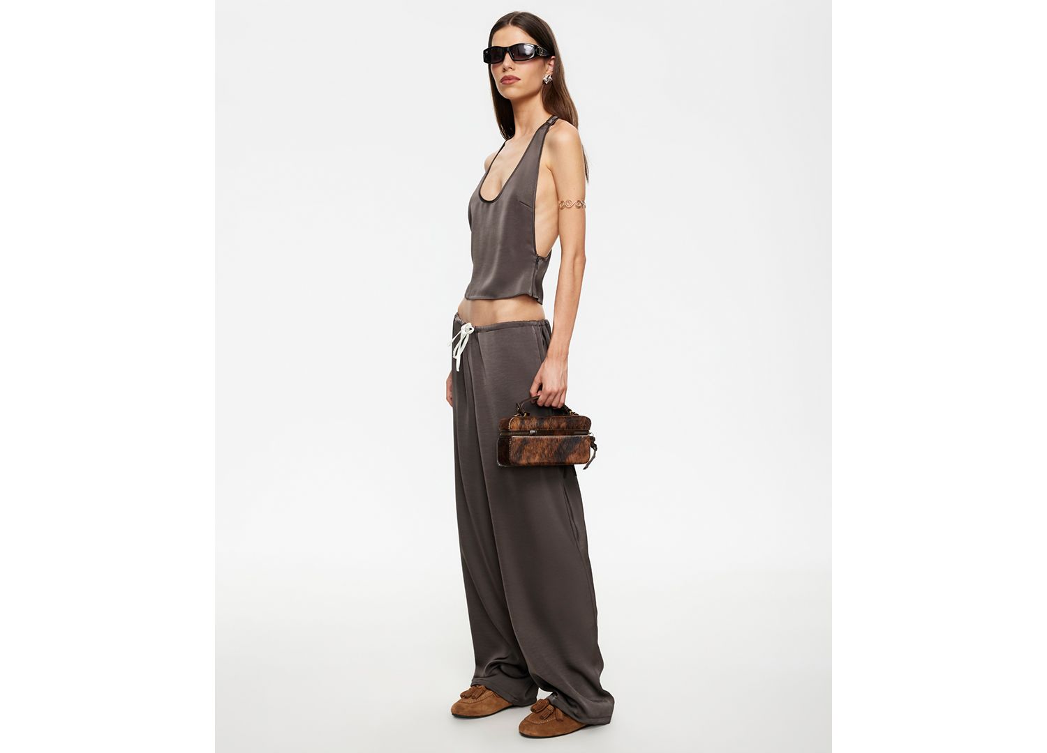 Women's U-Neck Sleeveless Tank Top