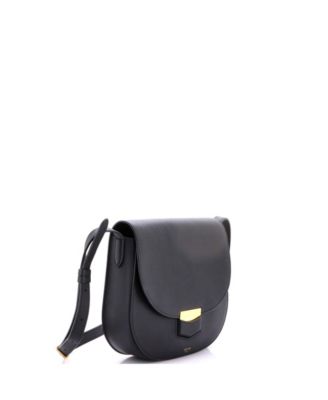 Medium Trotteur Crossbody Bag Grainy Leather