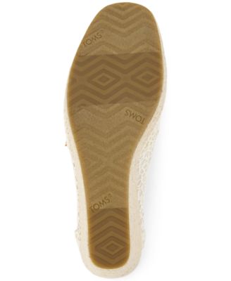 Women's Essential Slip-On Wedge Sandals