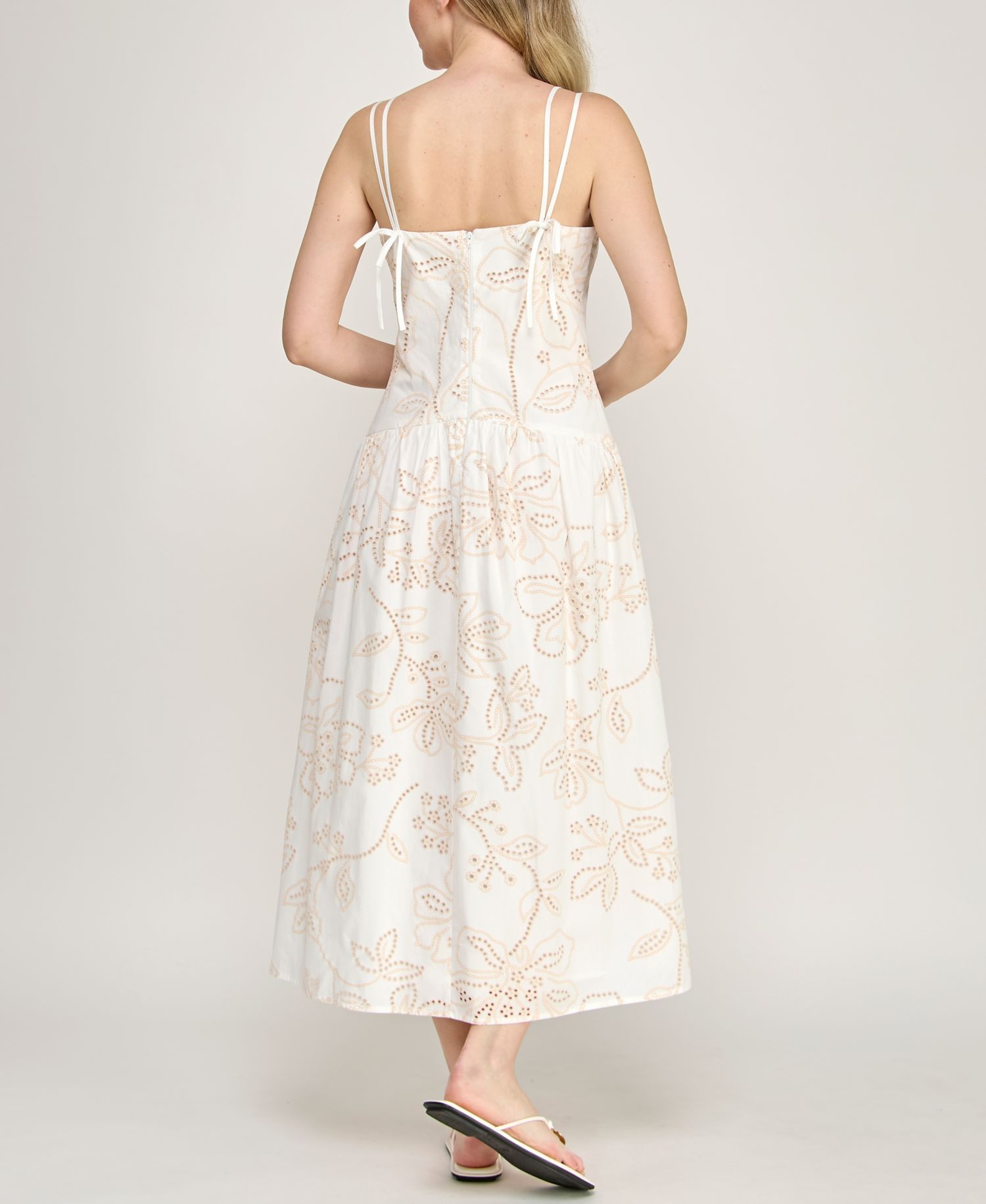 Juniors' Strappy Sweetheart Neck Midi Dress