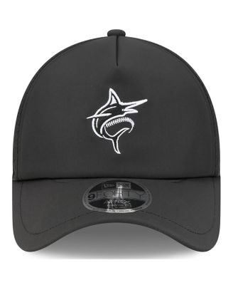 Men's Black Miami Marlins 2026 Batting Practice Alternate Apex 9FORTY Adjustable Hat
