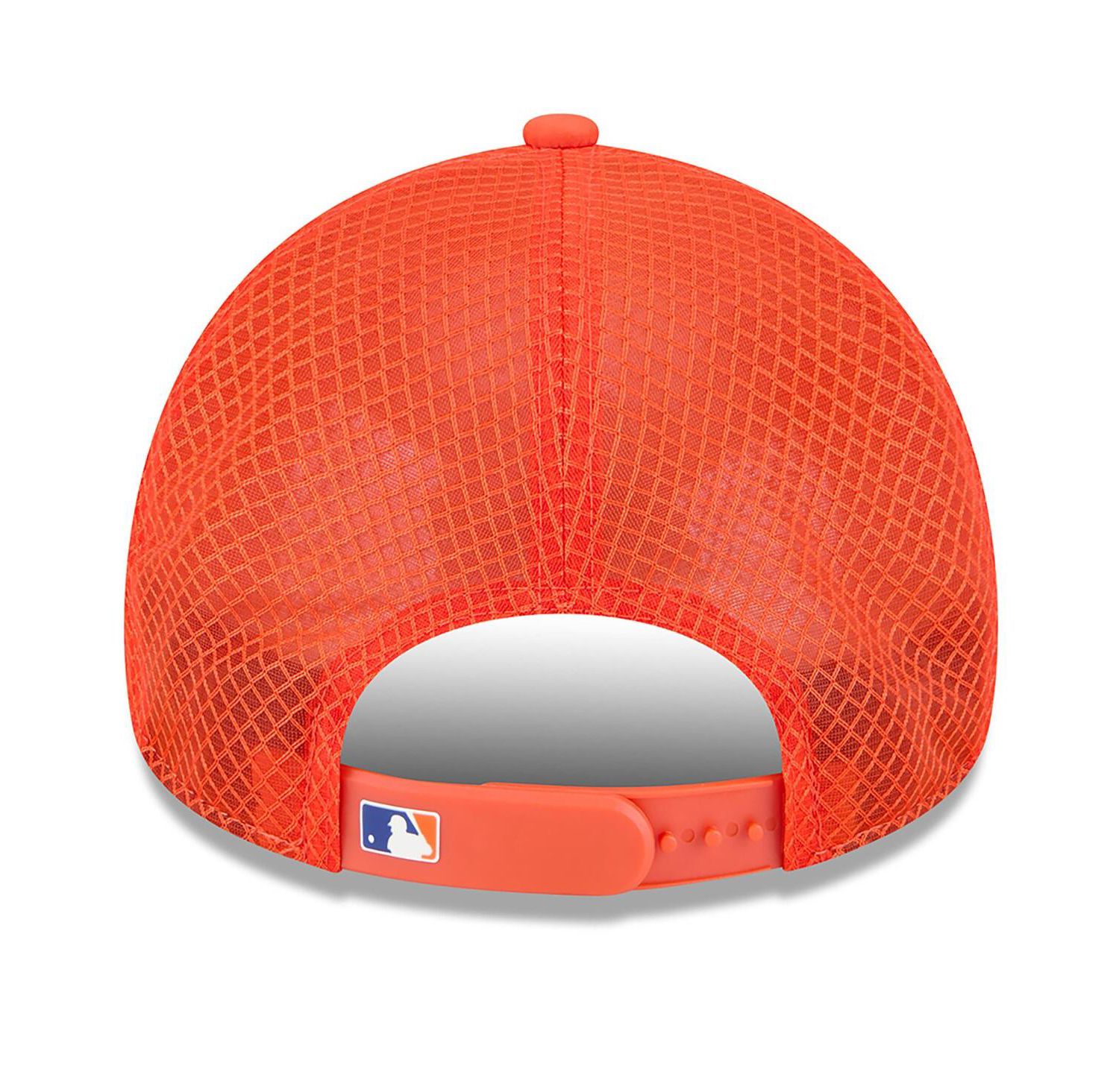 Men's Orange New York Mets 2026 Batting Practice Apex 9FORTY Adjustable Trucker Hat
