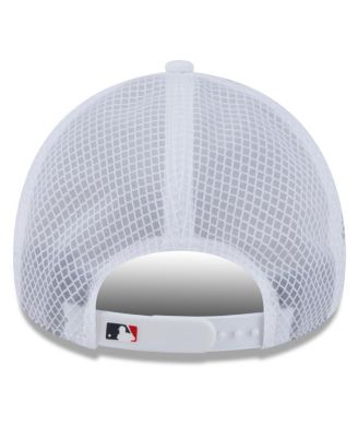 Men's White St. Louis Cardinals 2026 Batting Practice Apex 9FORTY Adjustable Trucker Hat