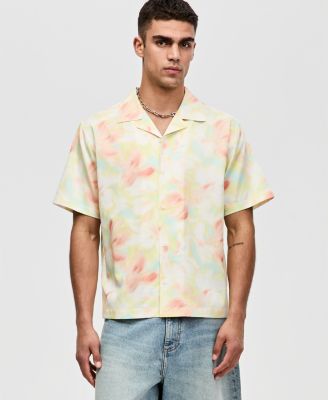 Men's Relaxed-Fit Floral Short-Sleeve Shirt
