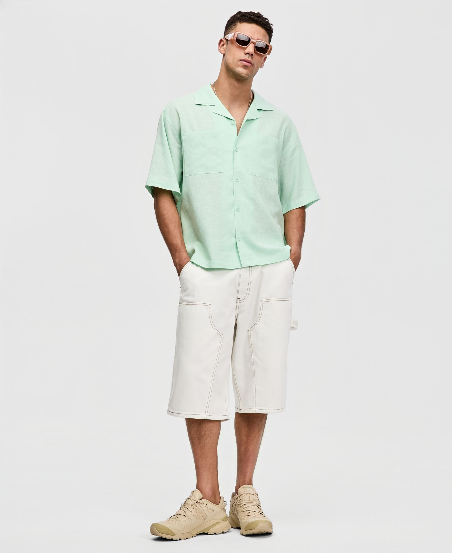 Men's Boxy-Fit Short-Sleeve Linen Shirt