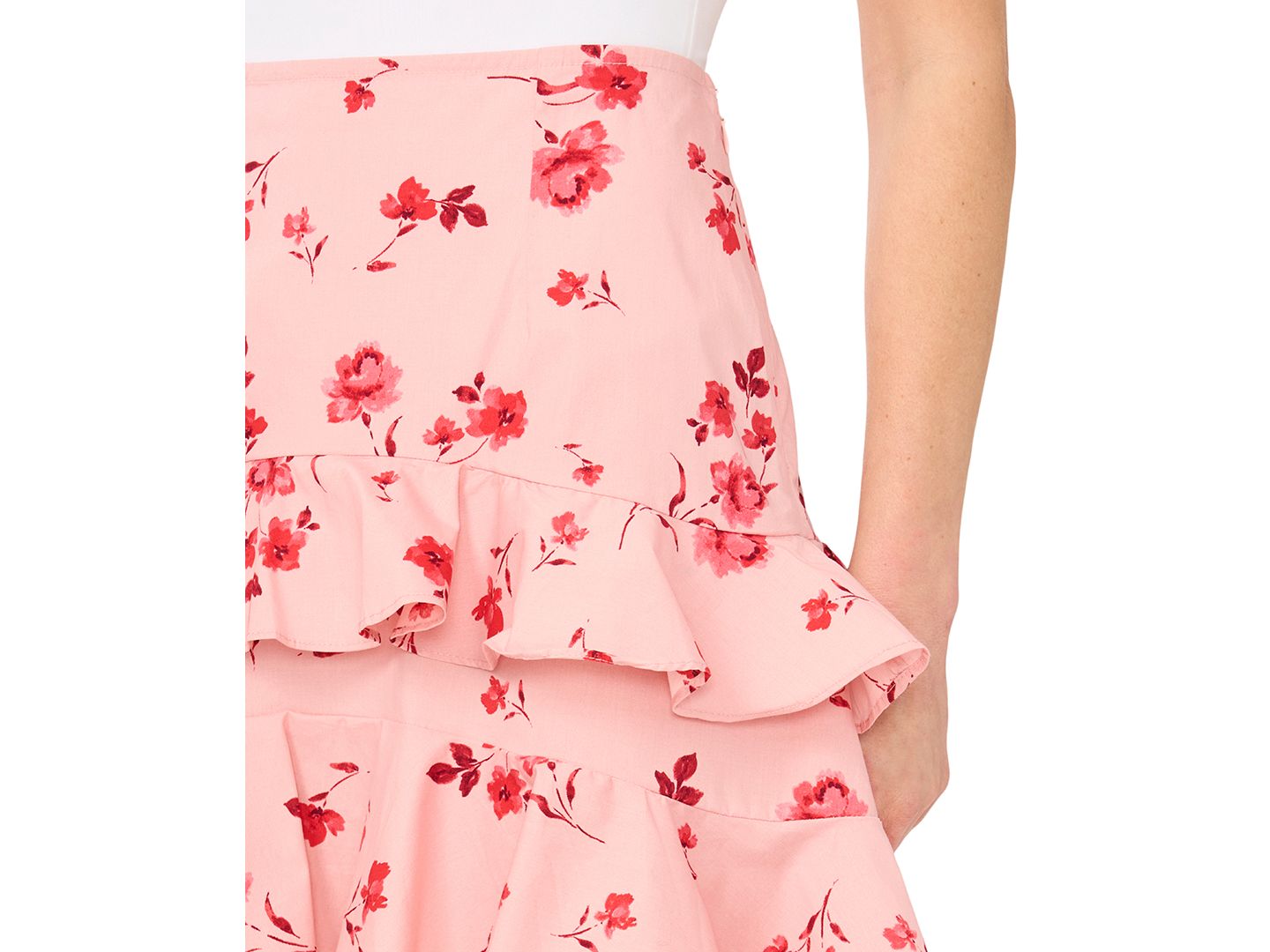 Женская юбка CeCe Floral Tiered Mini, цвет: Коралловый — фото 2