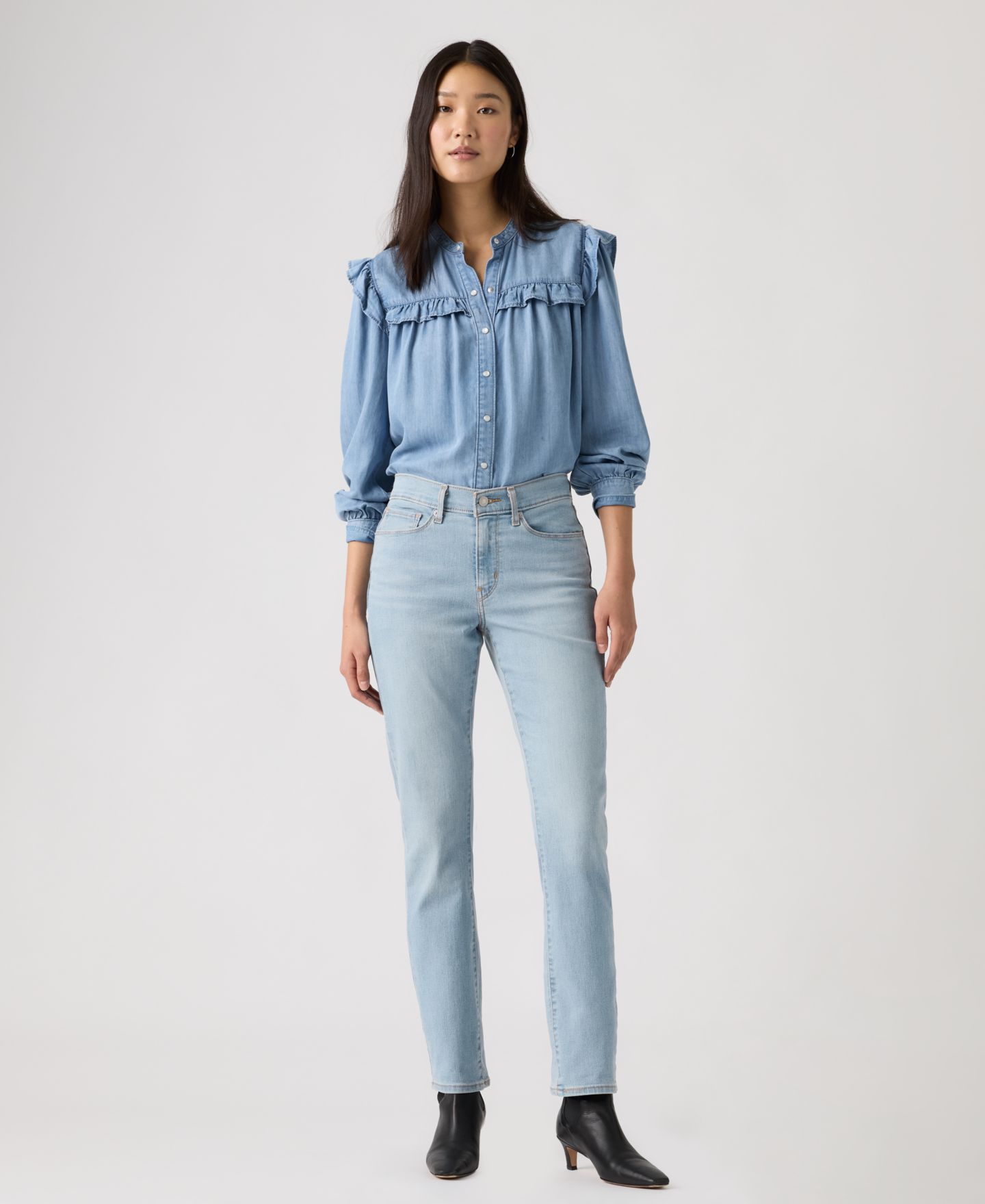 Женские джинсы Levi's Classic Mid-Rise Straight-Leg, цвет: Up And Away — фото 2
