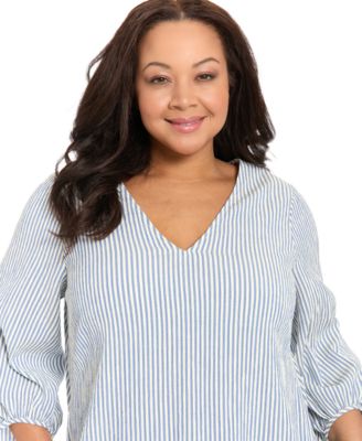 Plus Size 3/4-Length-Sleeves V-Neck Shift Dress