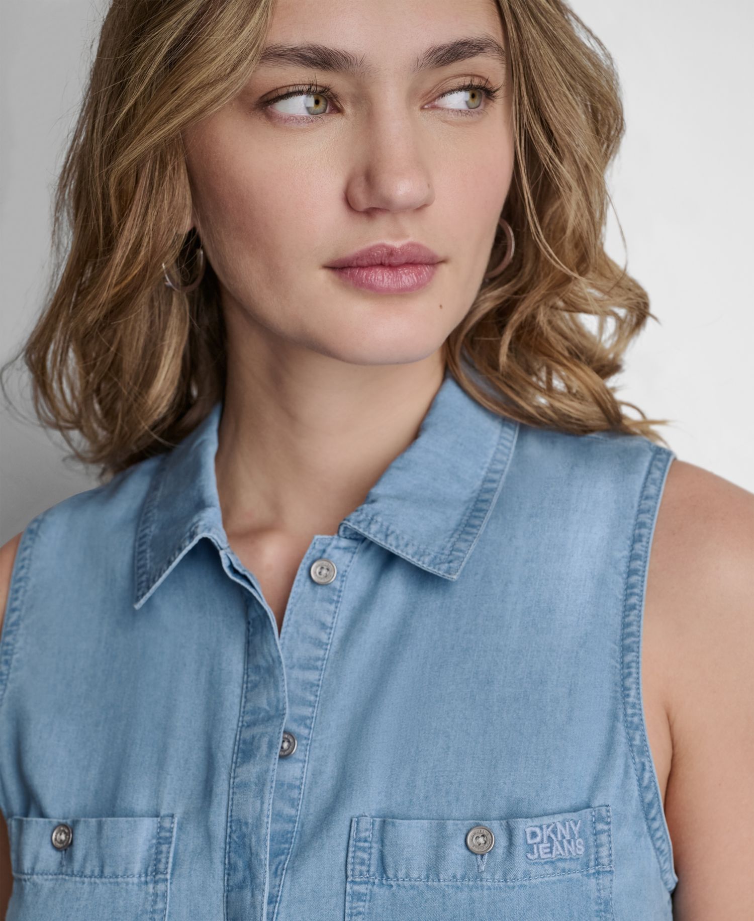 Petite Sleeveless Collared Jumpsuit