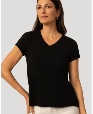 Women's V neck Patch Pocket Tee