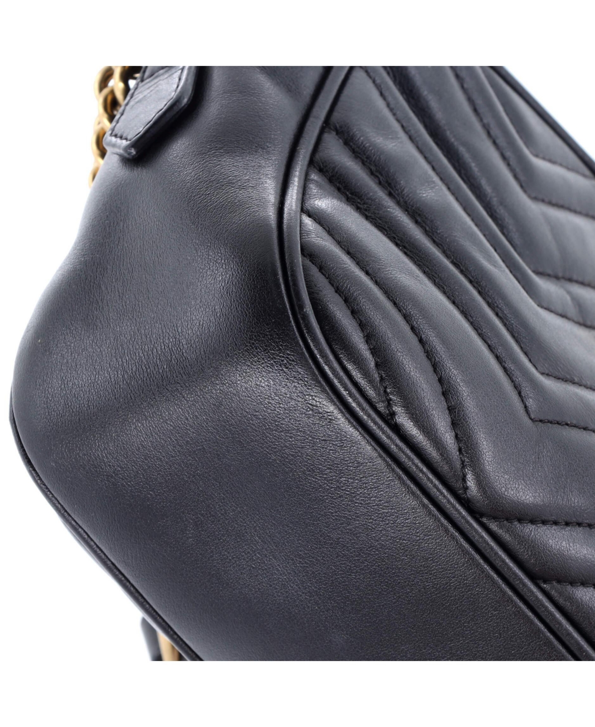 Pre-Owned Gucci Small Gg Marmont Shoulder Bag Matelasse Leather