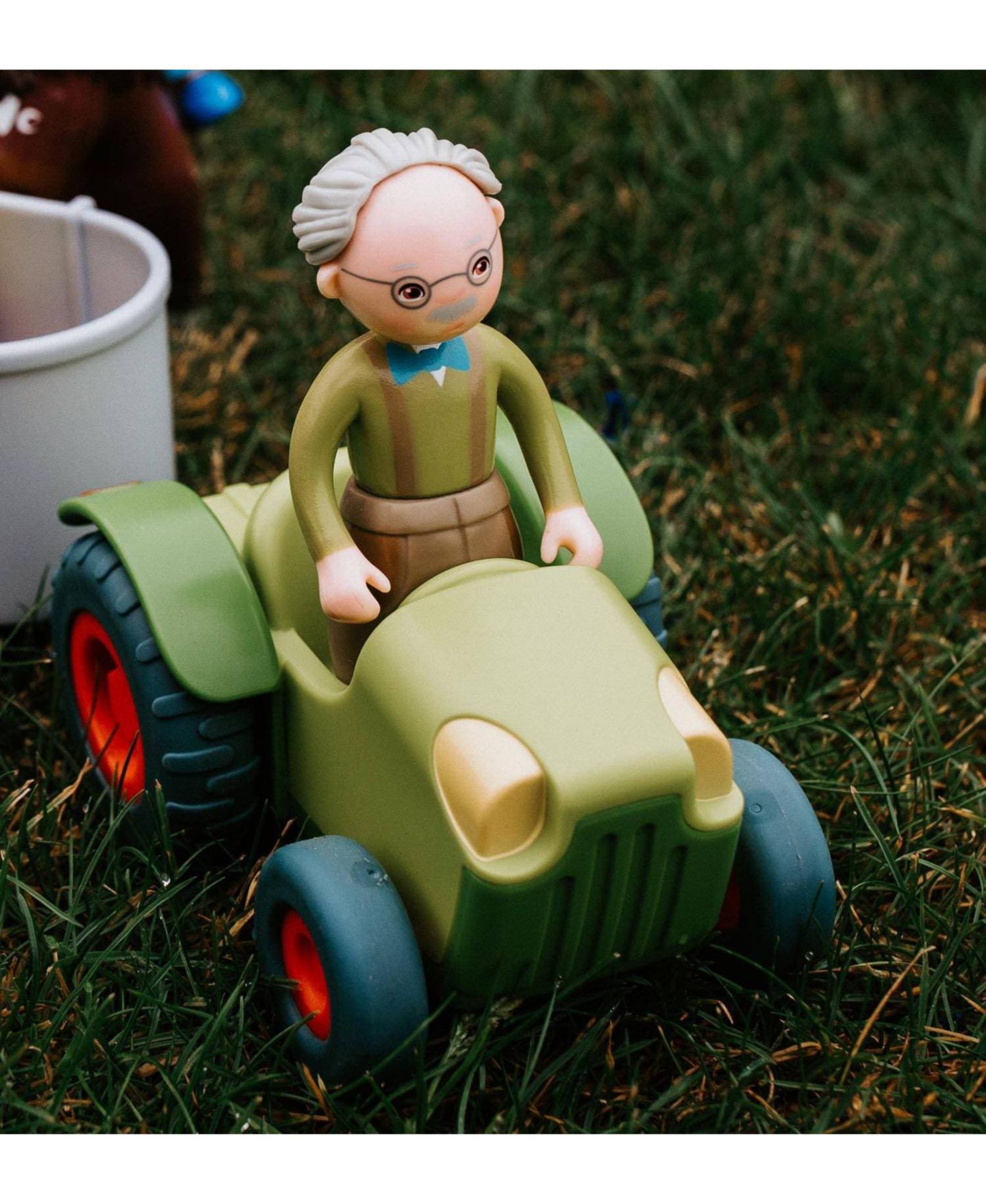 Подвижная фигурка Haba Little Friends Дедушка Курт, 4.5", от 3 лет, цвет: Зелёный — фото 4