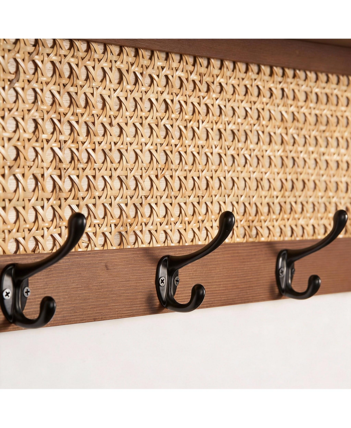 Yigii Pine & Rattan Wall Organizer - Decorative Storage for Coats & Keys