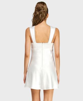 Juniors' Sweetheart Neck Short Dress