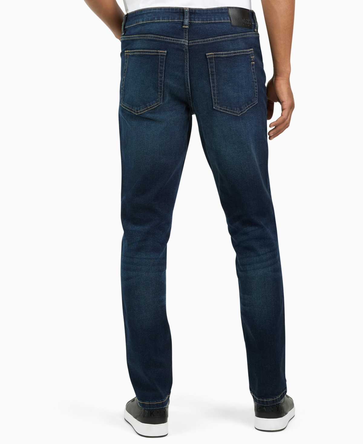 dkny Men's bedford slim fit jeans