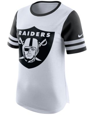 nike raiders gear