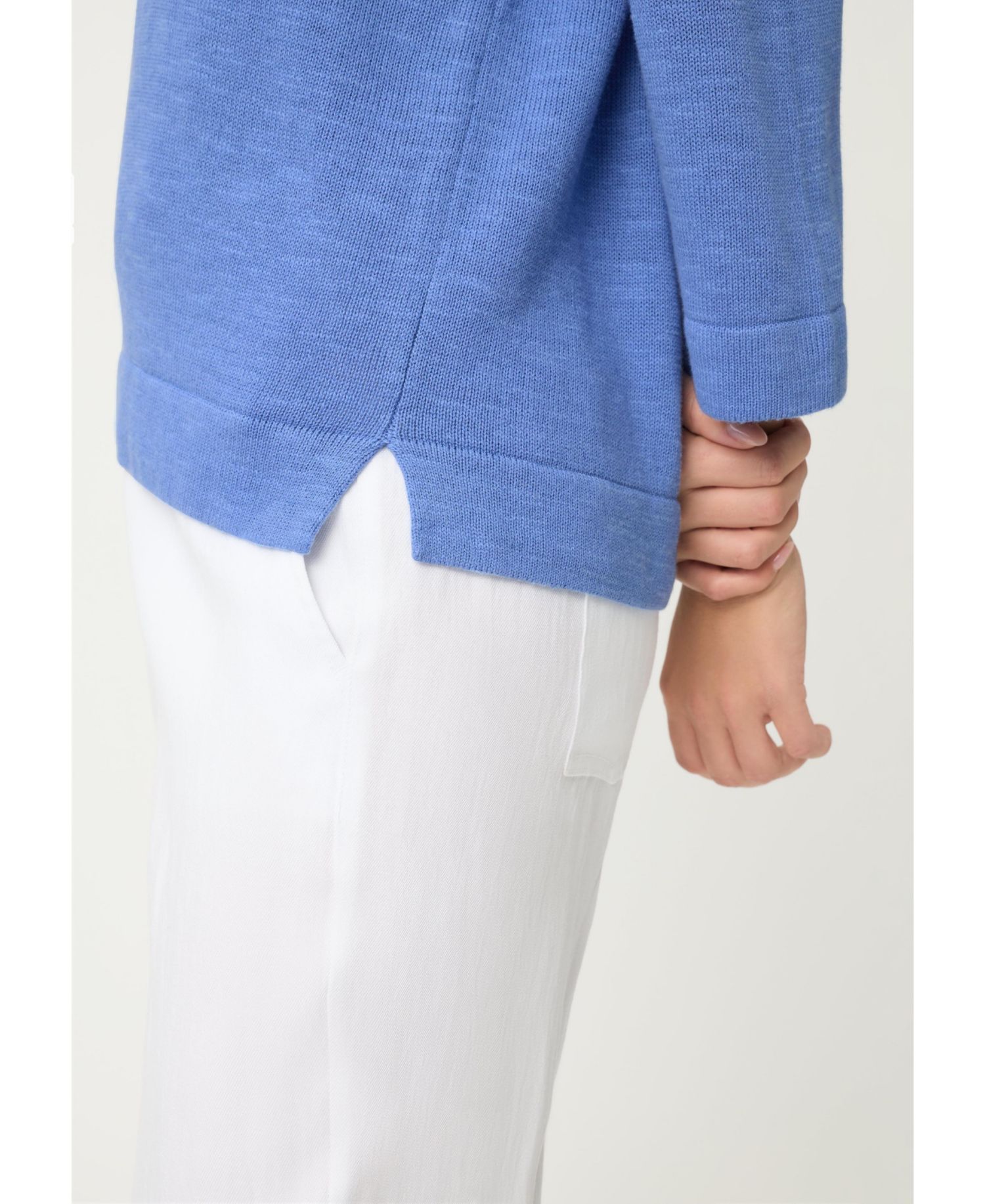 Women's Solid V-Neck Sweater