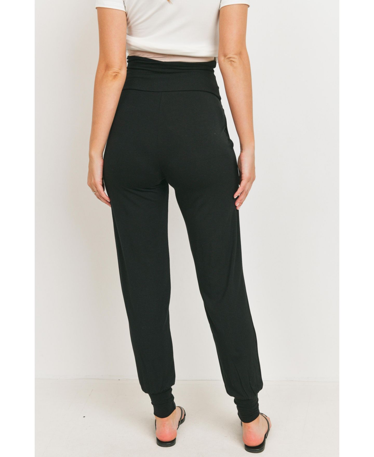 Женские брюки Hello Miz Maternity Over-the-Belly Pull-On Joggers With Side Pockets, цвет: Чёрный — фото 5