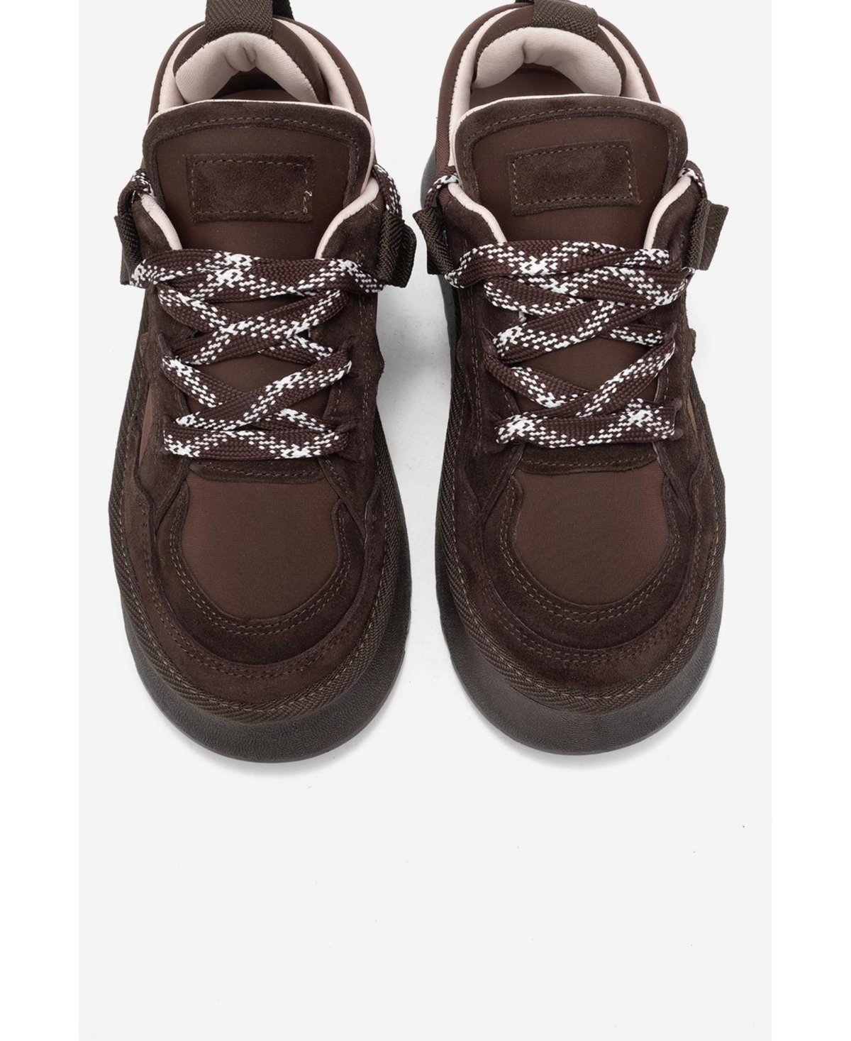 Forever & Always Shoes Women's Riven Leather Platform Sneaker