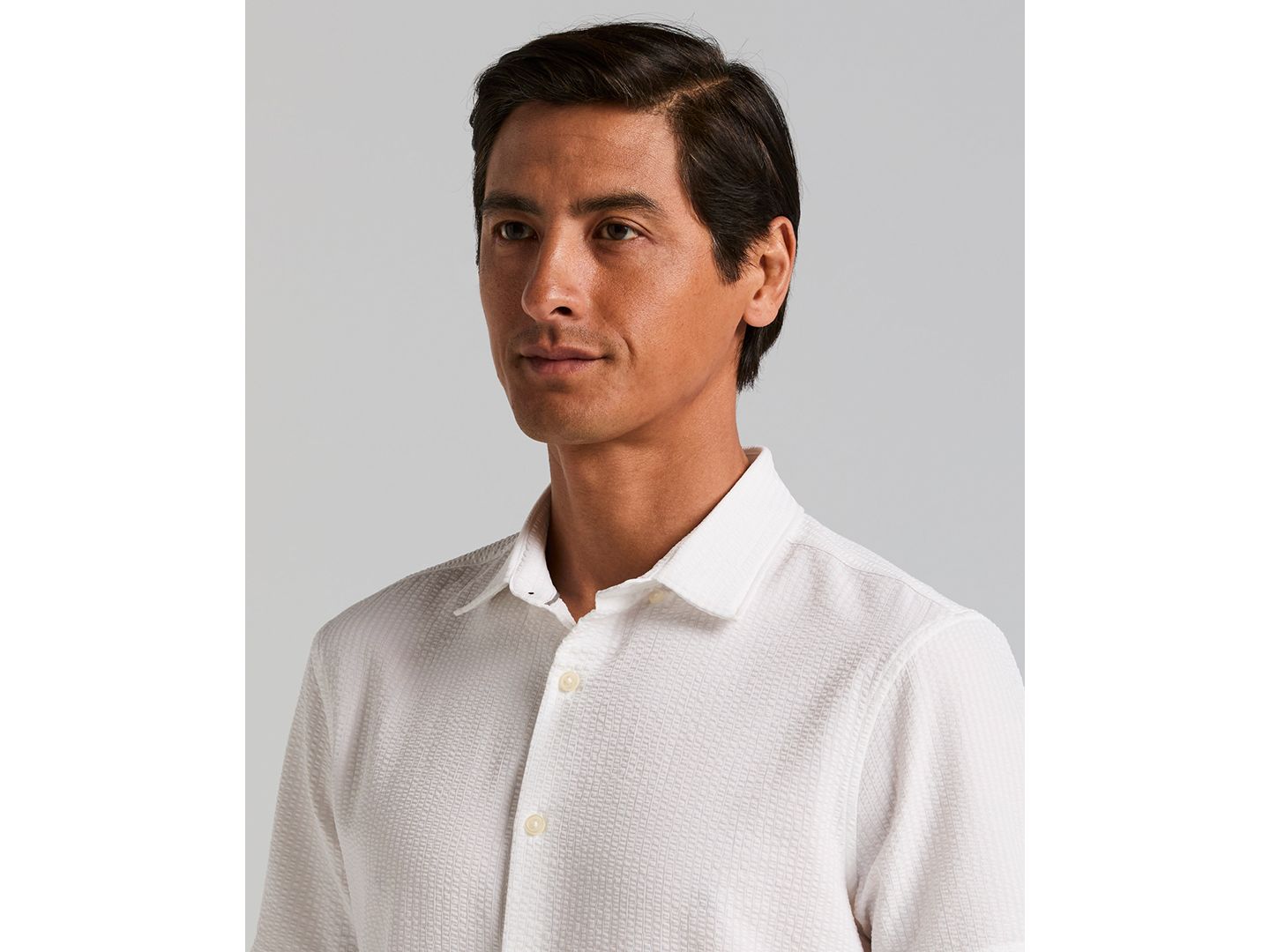 Мужская рубашка Perry Ellis Slim-Fit Stretch Solid Button-Down Seersucker, цвет: Яркий белый — фото 3